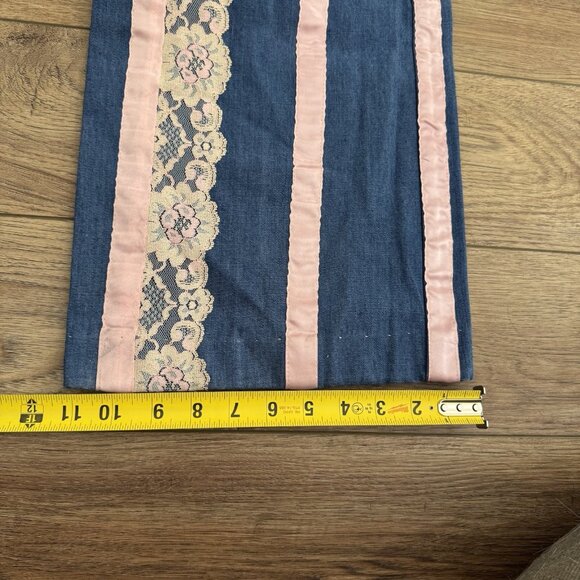 Vintage 70s Petit Fors Floral Lace Flared Jeans - Picture 7 of 12